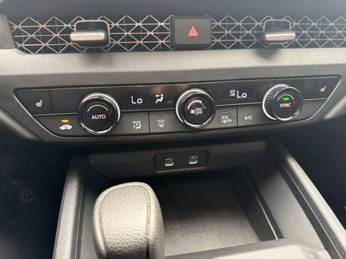 Used 2025 Honda Accord SE image 18