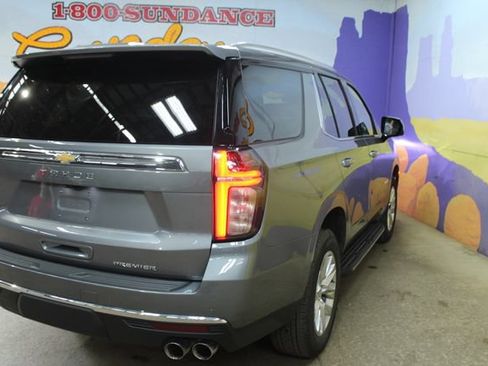Used 2021 Chevrolet Tahoe Premier AWD/4WD image 4