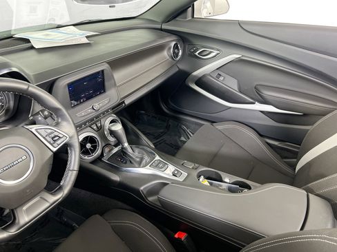 Used 2023 Chevrolet Camaro LT image 21