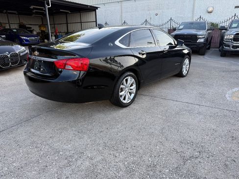 Used 2017 Chevrolet Impala LT FWD image 4