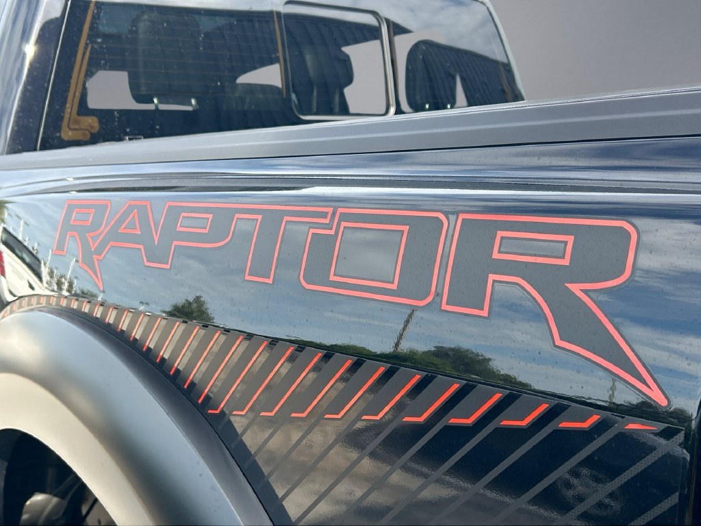 Used 2025 Ford F150 Raptor AWD/4WD image 19