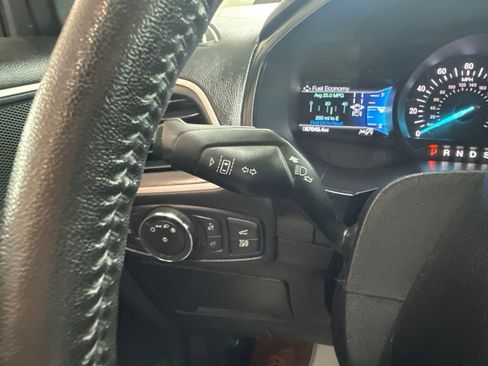 Used 2022 Ford Edge SEL w/ Convenience Package AWD/4WD image 28