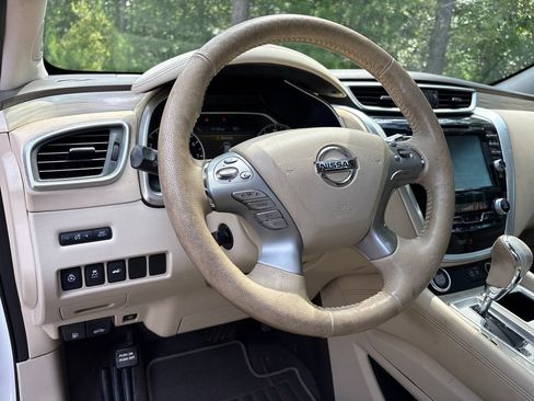 Used 2018 Nissan Murano Platinum w/ Cargo Package FWD image 8