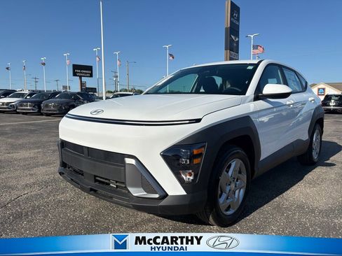 New 2026 Hyundai Kona SE FWD image 1