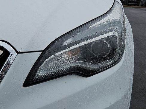 Used 2018 Buick Envision Essence image 9