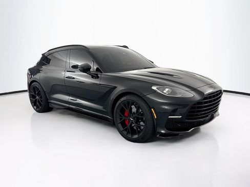 Used 2025 Aston Martin DBX 707 AWD/4WD image 3