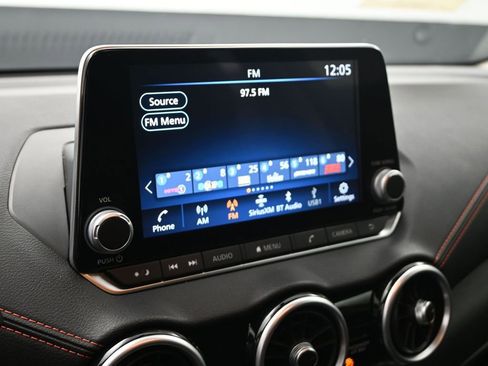 Certified 2025 Nissan Sentra SR w/ SR Premium Package image 19