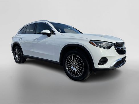 Certified 2025 Mercedes-Benz GLC 300 GLC 300 image 7
