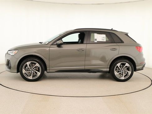 New 2025 Audi Q3 2.0T Premium image 2