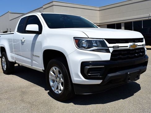 Used 2022 Chevrolet Colorado LT w/ Fleet Safety Package AWD/4WD image 7