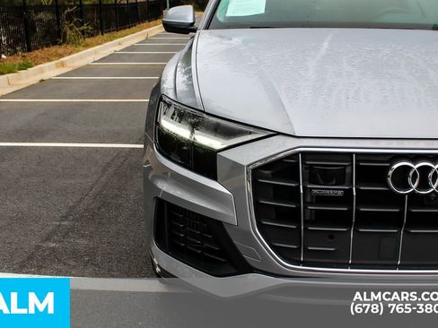 Used 2022 Audi Q8 Premium Plus image 12