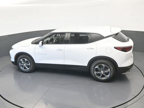 Used 2024 Chevrolet Blazer LT image 47