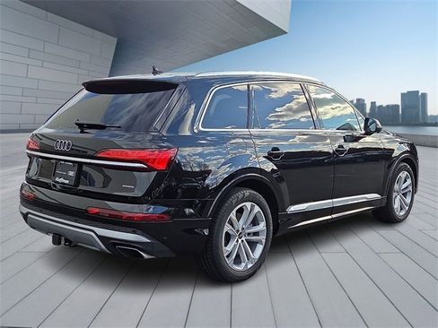 Certified 2025 Audi Q7 3.0T Premium Plus w/ Premium Plus Package image 6
