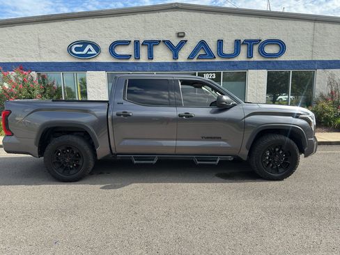 Used 2023 Toyota Tundra SR5 AWD/4WD image 3
