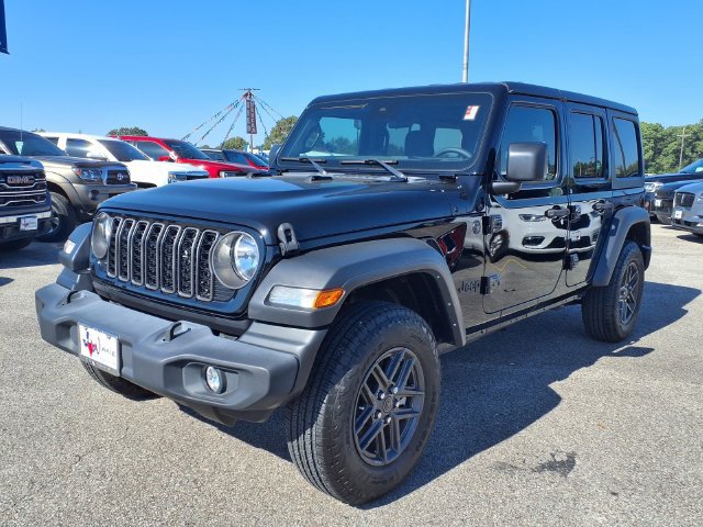Used 2024 Jeep Wrangler Unlimited Sport AWD/4WD image 3