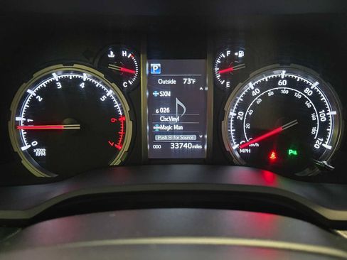 Certified 2022 Toyota 4Runner Limited AWD/4WD image 12