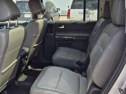 Used 2019 Ford Flex SEL w/ Equipment Group 202A AWD/4WD image 7