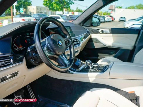Used 2022 BMW X7 M50i AWD/4WD image 21