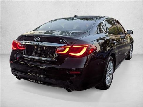 Used 2015 INFINITI Q70 L 3.7 w/ Technology Package image 5
