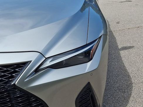 Used 2021 Lexus IS 350 F Sport w/ Accessory Package RWD image 11