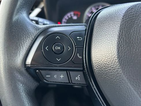 Used 2021 Toyota Corolla LE w/ Carpet Mat Package (TMS) image 18