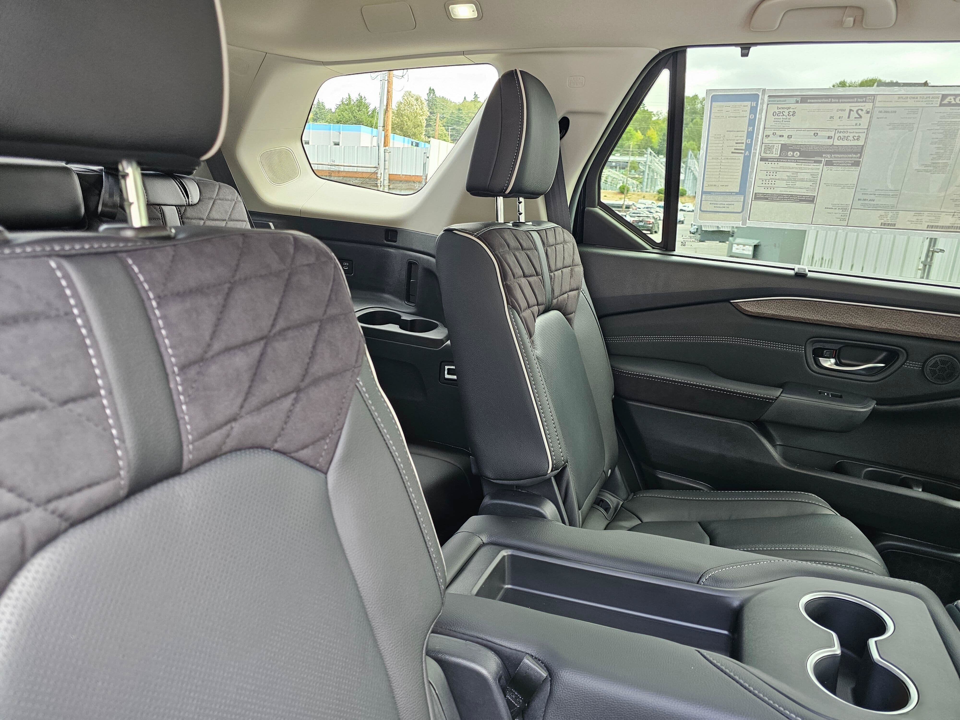 New 2026 Honda Pilot Elite image 13