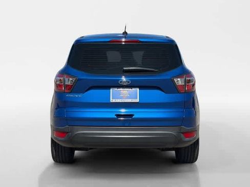 Used 2017 Ford Escape S FWD image 4