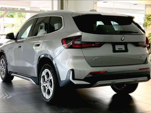 Used 2023 BMW X1 xDrive28i AWD/4WD image 5