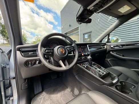 New 2026 Porsche Macan S AWD/4WD image 4