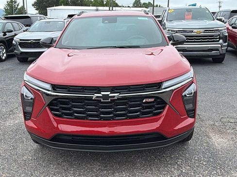 New 2026 Chevrolet Trax RS w/ Driver Confidence Package FWD image 2