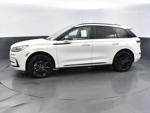 New 2025 Lincoln Corsair Grand Touring w/ Equipment Group 301A image 5