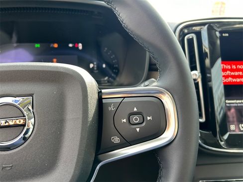 New 2026 Volvo XC40 B5 Core w/ Protection Package Premier image 14