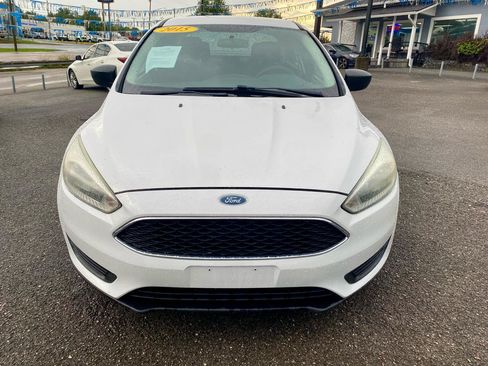 Used 2015 Ford Focus S FWD image 2