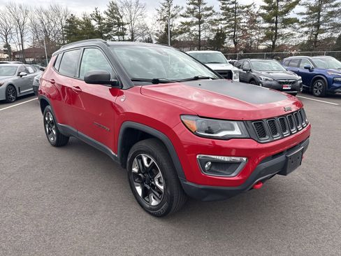 Used 2017 Jeep Compass Trailhawk image 3