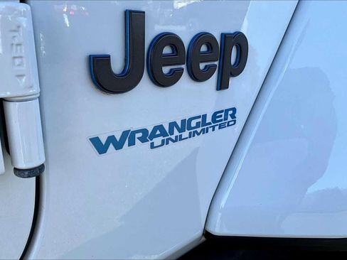 Used 2022 Jeep Wrangler Unlimited Rubicon 4xe w/ Cold Weather Group image 9