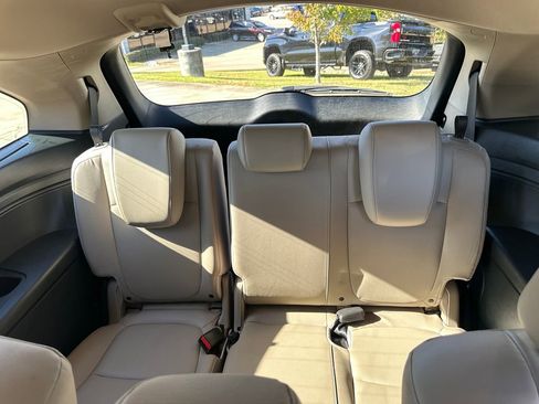 Used 2023 Honda Odyssey Touring image 29