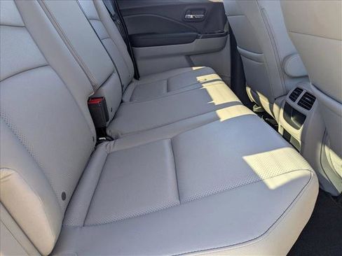 Used 2023 Honda Ridgeline RTL image 18