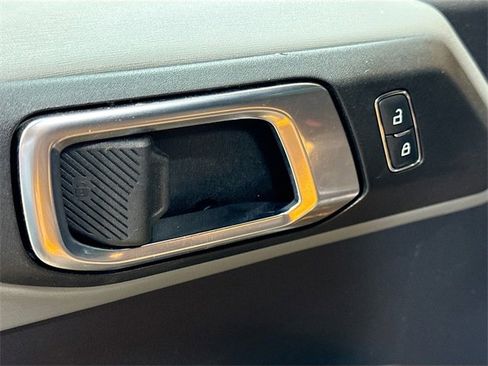 Used 2021 Ford Bronco Badlands image 20