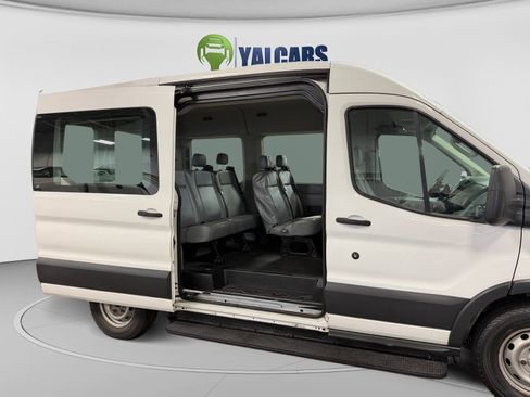 Used 2016 Ford Transit 150 XL RWD image 11
