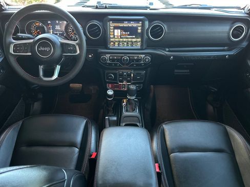 Used 2023 Jeep Wrangler Unlimited Rubicon w/ Xtreme 35 Tire Package AWD/4WD image 13