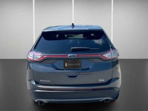 Used 2018 Ford Edge SEL w/ Equipment Group 201A FWD image 11