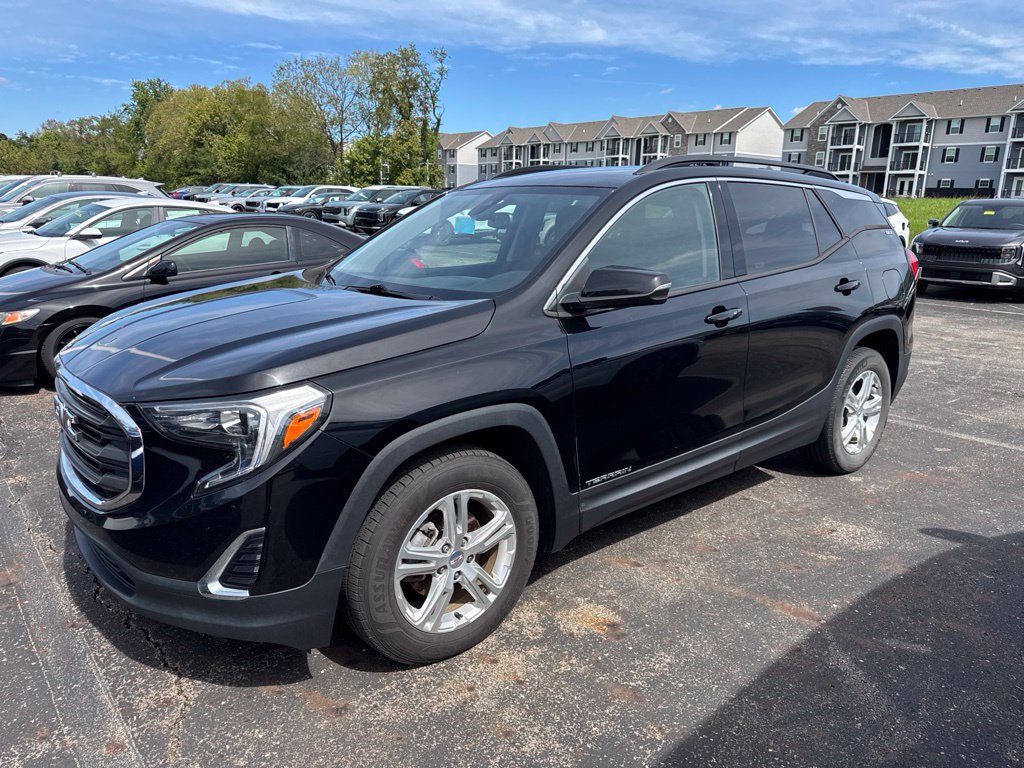 Used 2020 GMC Terrain SLE w/ Driver Convenience Package FWD image 5
