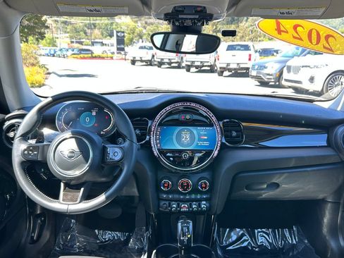 Used 2024 MINI Cooper S FWD image 32