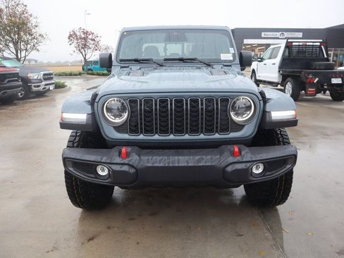 New 2026 Jeep Gladiator Rubicon image 9