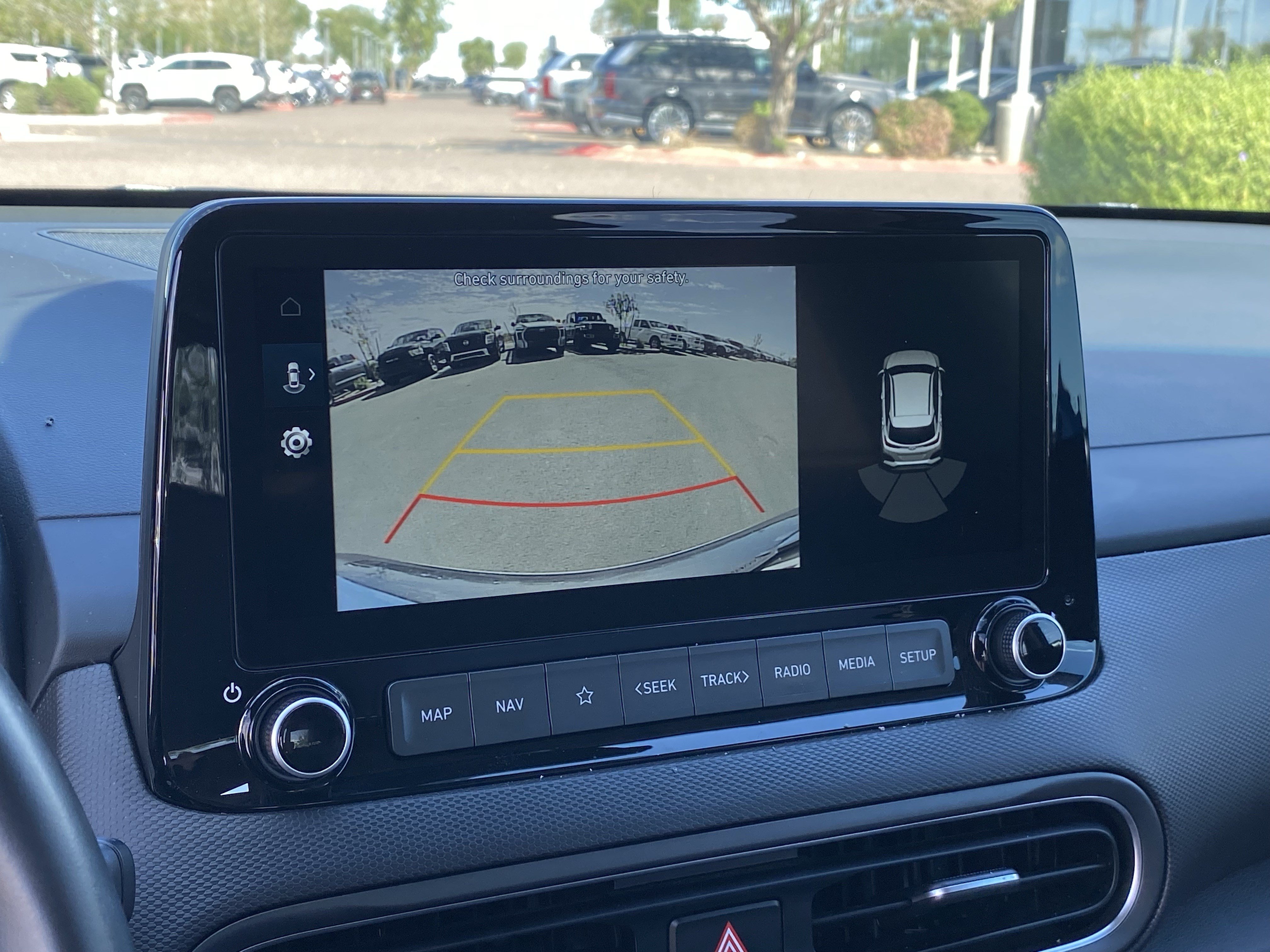 Certified 2022 Hyundai Kona Limited FWD image 23
