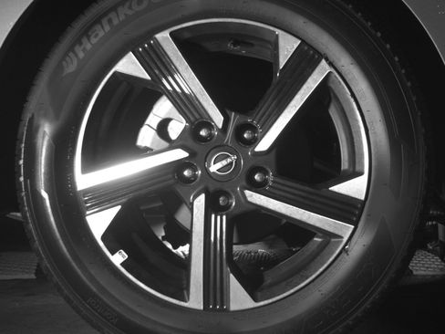 Used 2025 Nissan Sentra SV FWD image 18