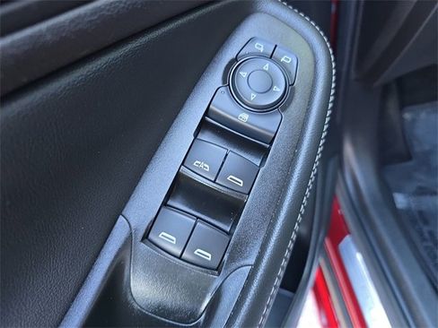 Certified 2023 Buick Encore GX Select w/ Sport Touring Package image 16