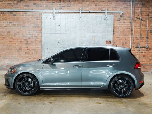 Used 2018 Volkswagen Golf R 4-Door AWD/4WD image 1