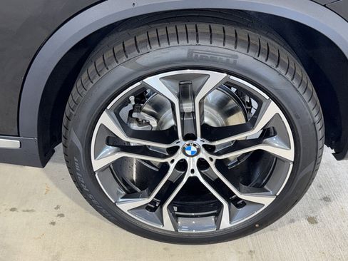 New 2026 BMW X5 xDrive40i w/ Climate Comfort Package AWD/4WD image 25