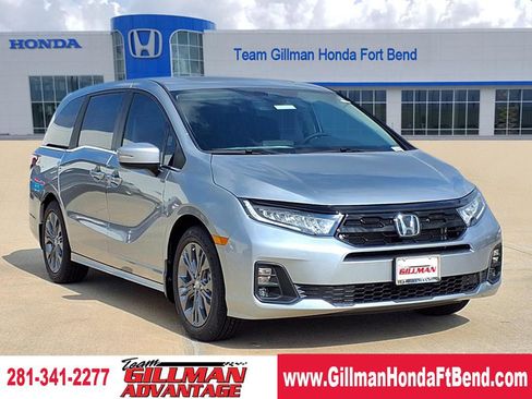 New 2026 Honda Odyssey Touring image 1